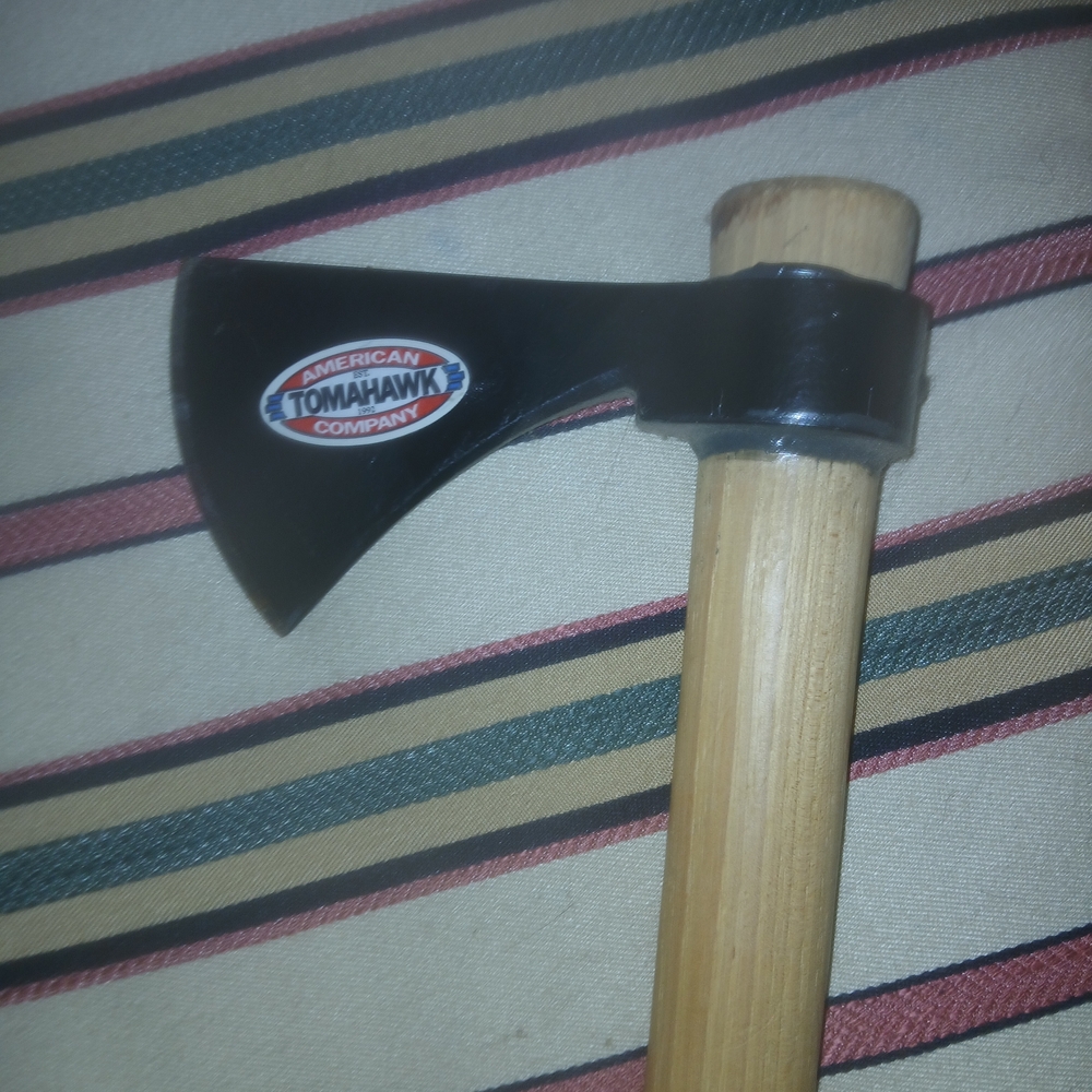 Throwing Ax